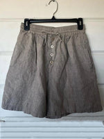 Women's Button-Front Loose Shorts with Drawstring Waist