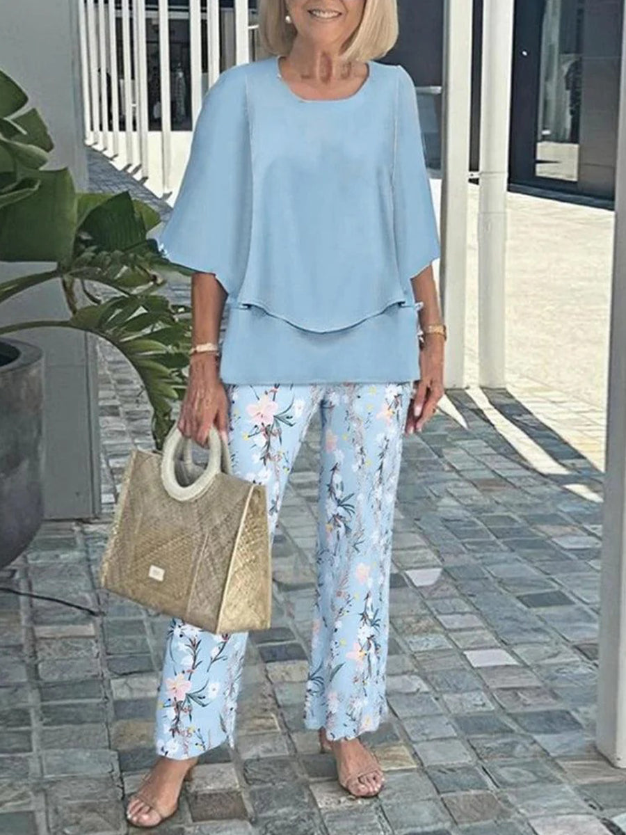 Stylish Blue Floral Print Round Neck Two Piece Set